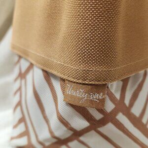 Thirty One SMALL REVERSIBLE BIN Fawn Patchwork NEW